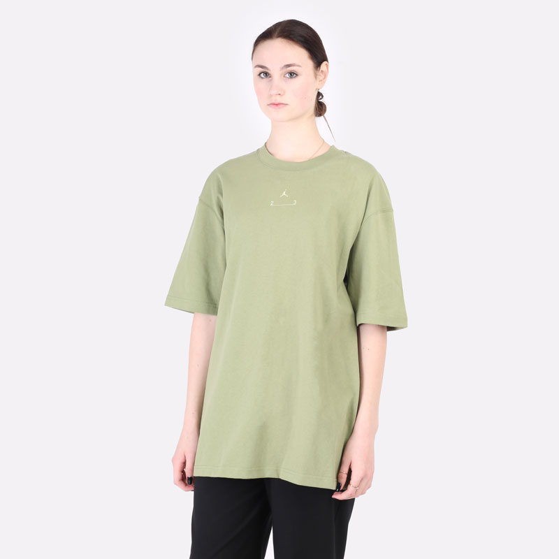женская зеленая футболка Jordan 23 Engineered Graphic T-Shirt DM5307-399 - цена, описание, фото 4